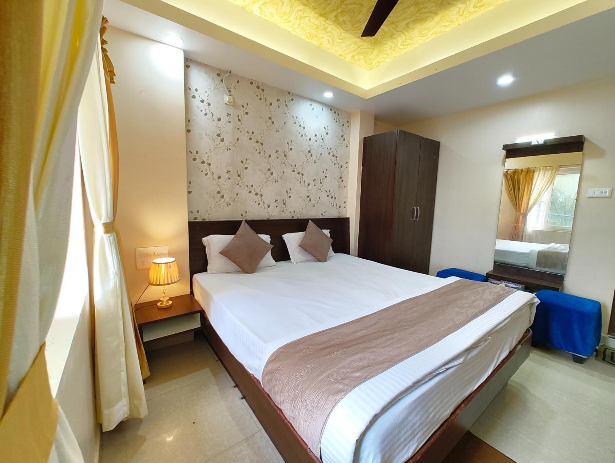 "Hotel Aradhya Puri"- Luxur- Room With Sea-View - Prime Location With Parking Facilities - Best Hotel In Puri Esterno foto