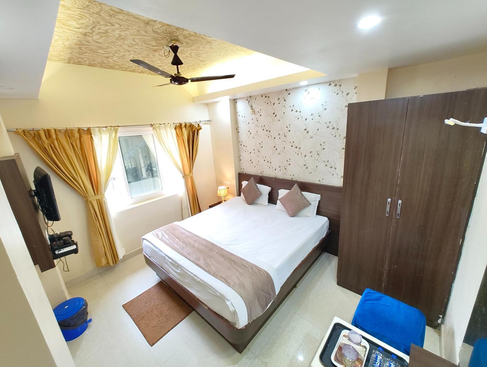 "Hotel Aradhya Puri"- Luxur- Room With Sea-View - Prime Location With Parking Facilities - Best Hotel In Puri Esterno foto