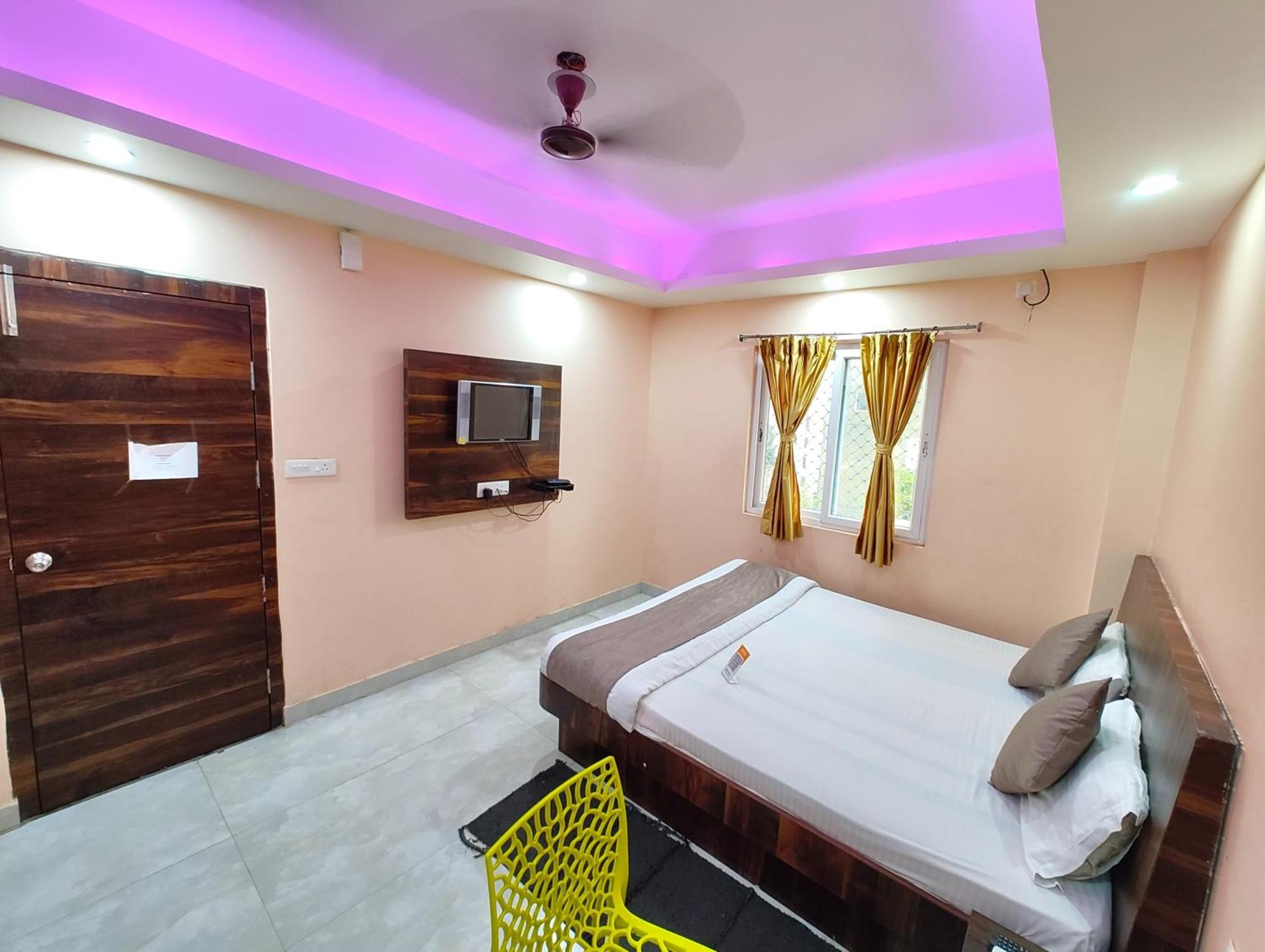 "Hotel Aradhya Puri"- Luxur- Room With Sea-View - Prime Location With Parking Facilities - Best Hotel In Puri Esterno foto