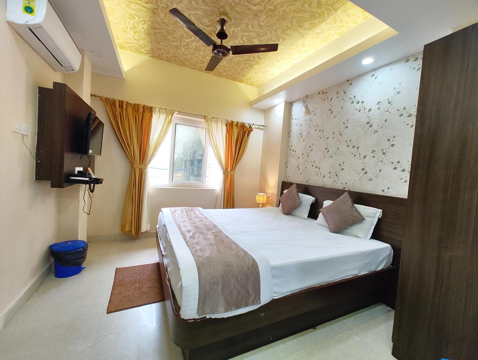 "Hotel Aradhya Puri"- Luxur- Room With Sea-View - Prime Location With Parking Facilities - Best Hotel In Puri Esterno foto