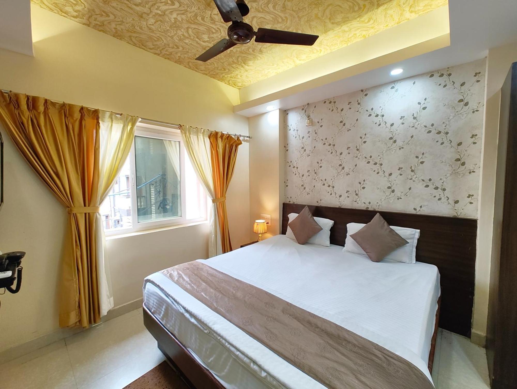 "Hotel Aradhya Puri"- Luxur- Room With Sea-View - Prime Location With Parking Facilities - Best Hotel In Puri Esterno foto